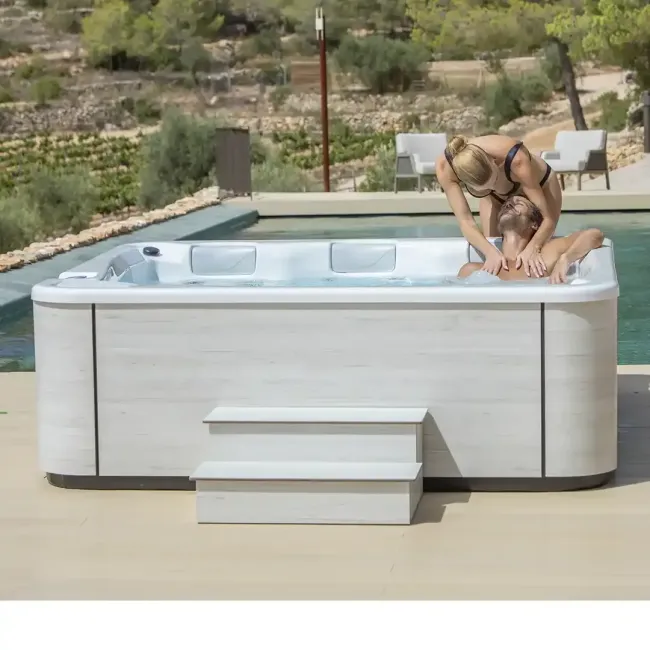 Acessório para Aquavia SPAS | Escada de acesso Premium