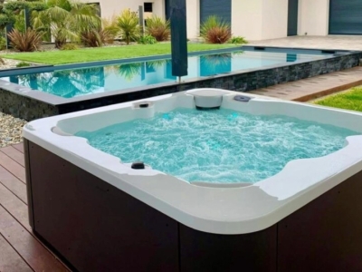 ¿Cuanto vale un jacuzzi exterior?