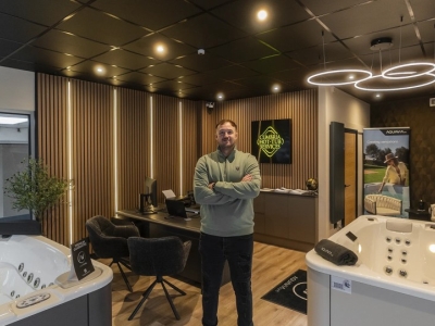 Cumbria Hot Tub Services abre su nuevo showroom en el Reino Unido